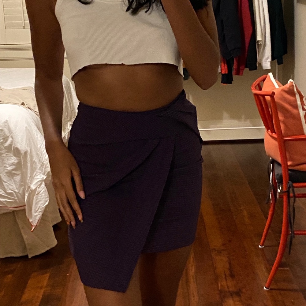aritzia/babaton plaid skirt